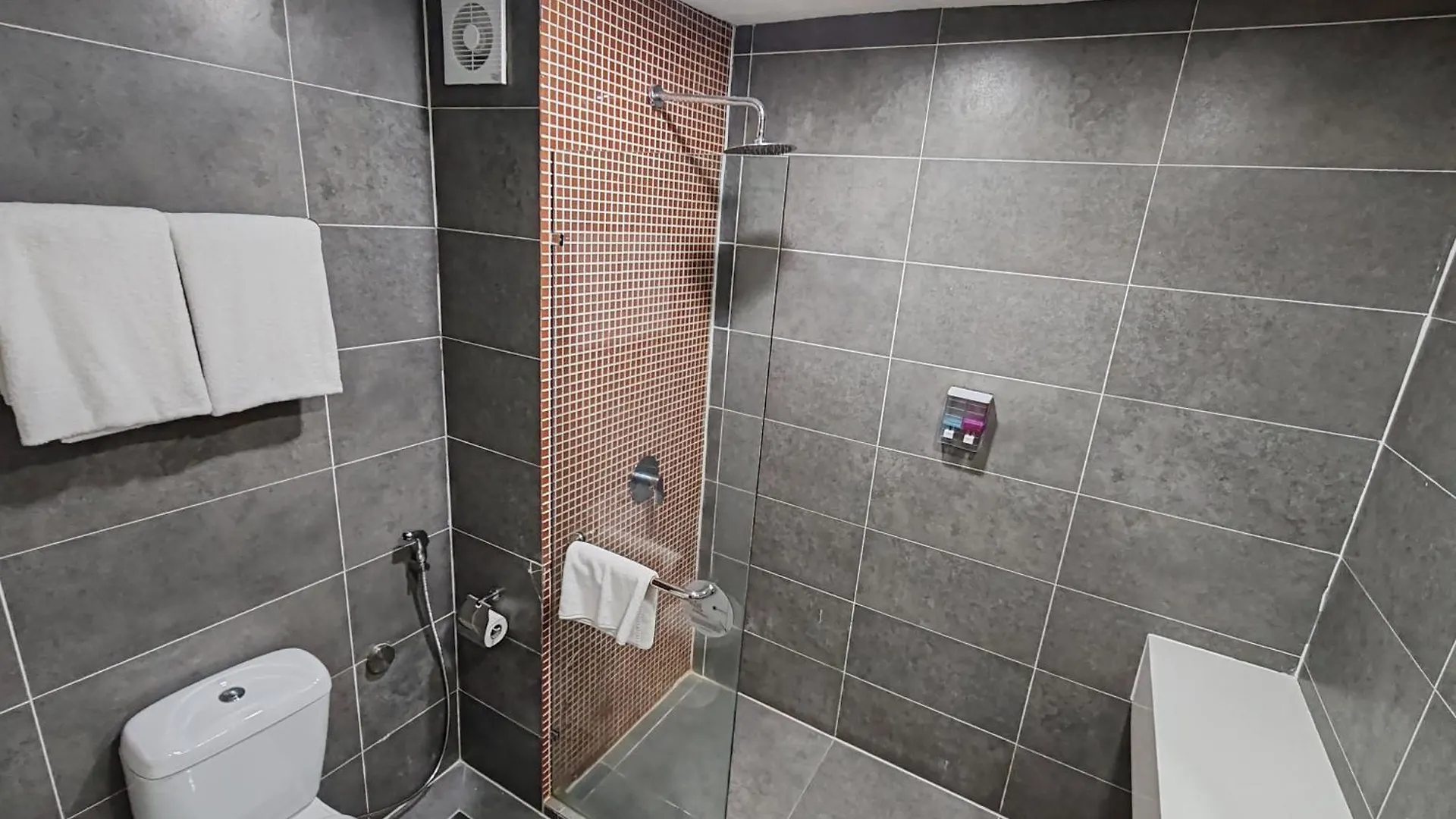 Qqq Hotel Type Room Empire Damansara Petaling Jaya